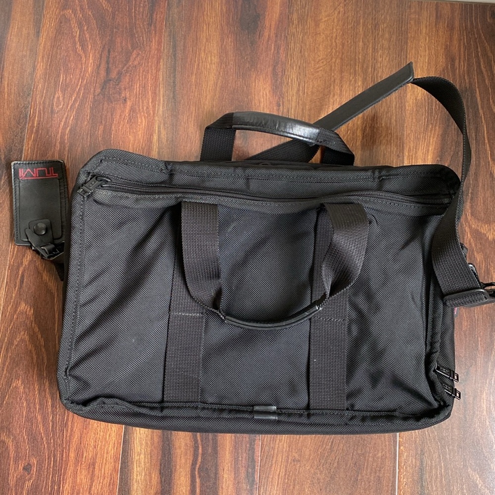Tumi Ballistic Briefcase Soft Sided Bag - Picture 2 of 11